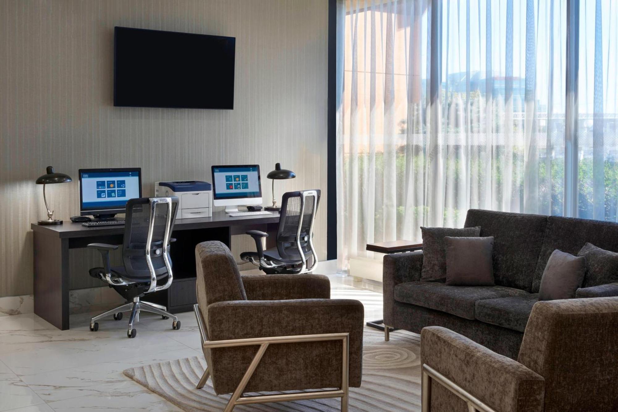 Four Points By Sheraton Toronto Airport Mississauga Exterior photo