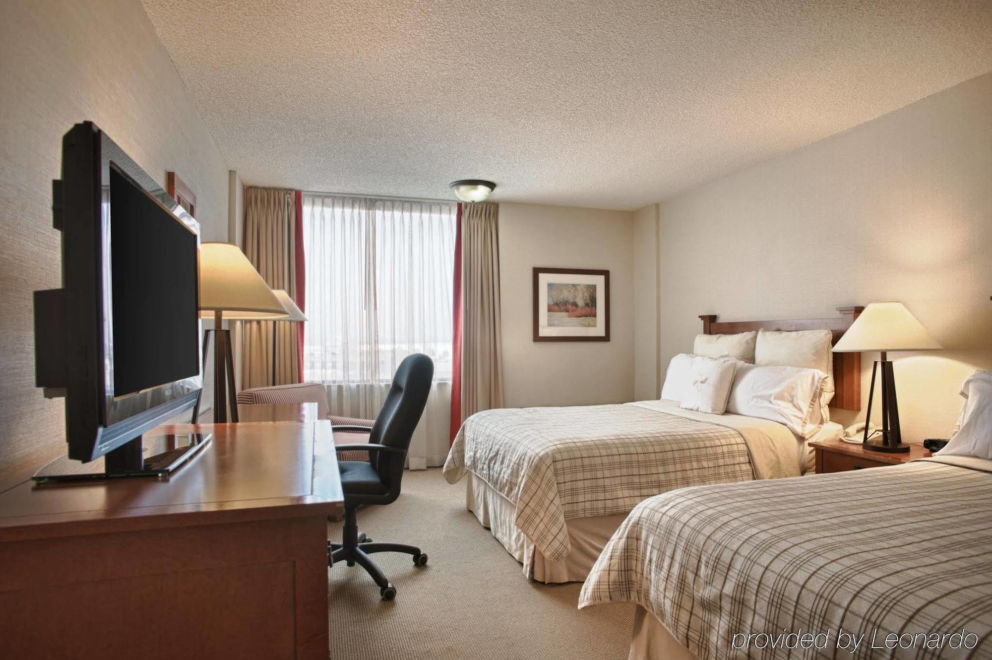 Four Points By Sheraton Toronto Airport Mississauga Exterior photo