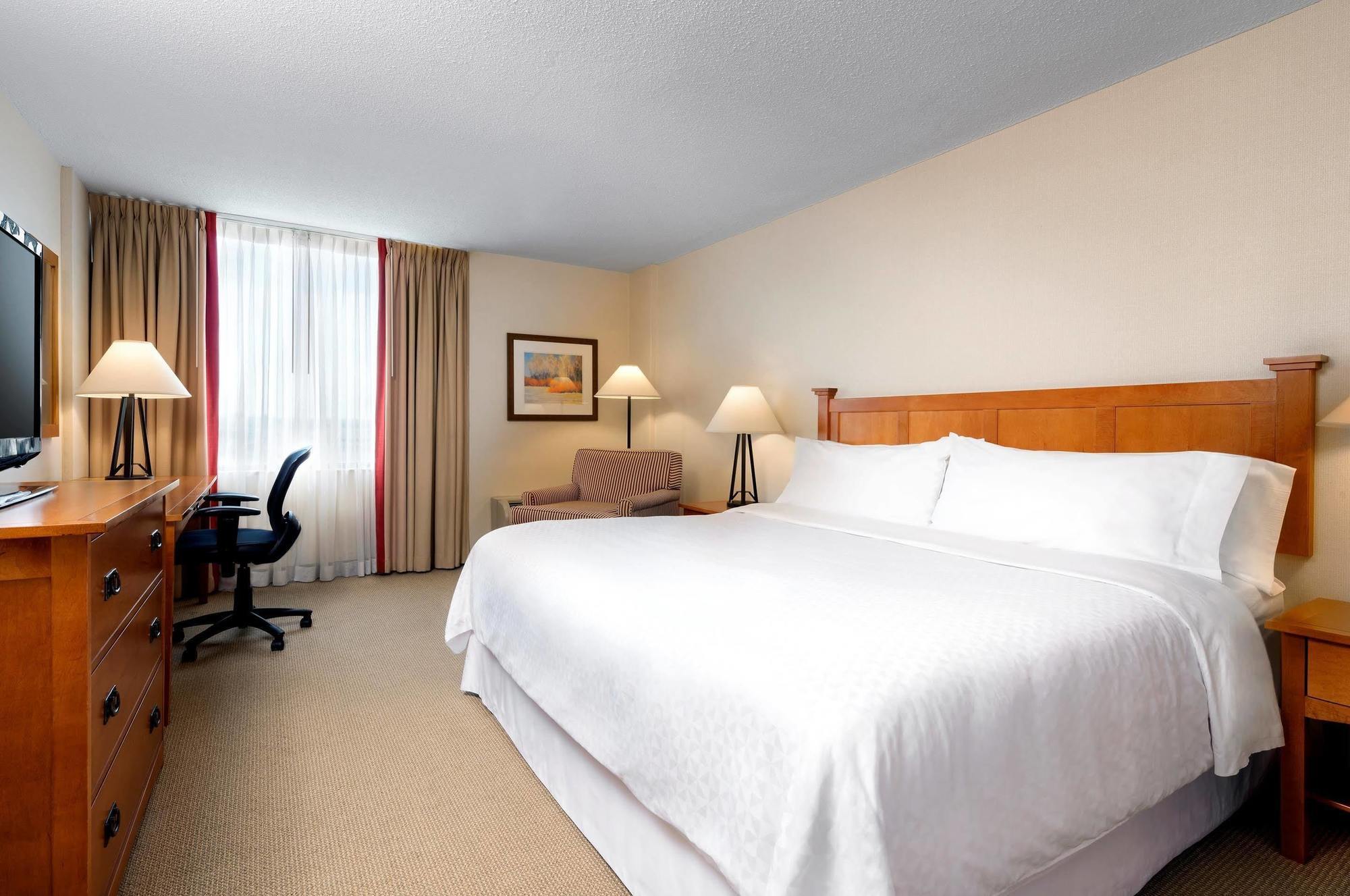 Four Points By Sheraton Toronto Airport Mississauga Exterior photo
